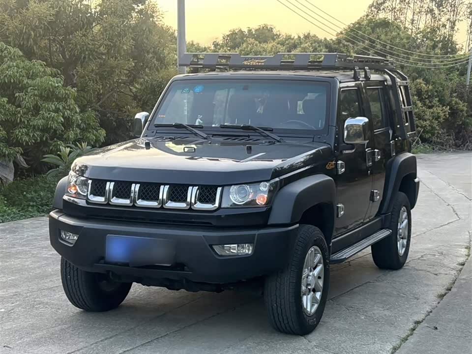 Beijing BJ40