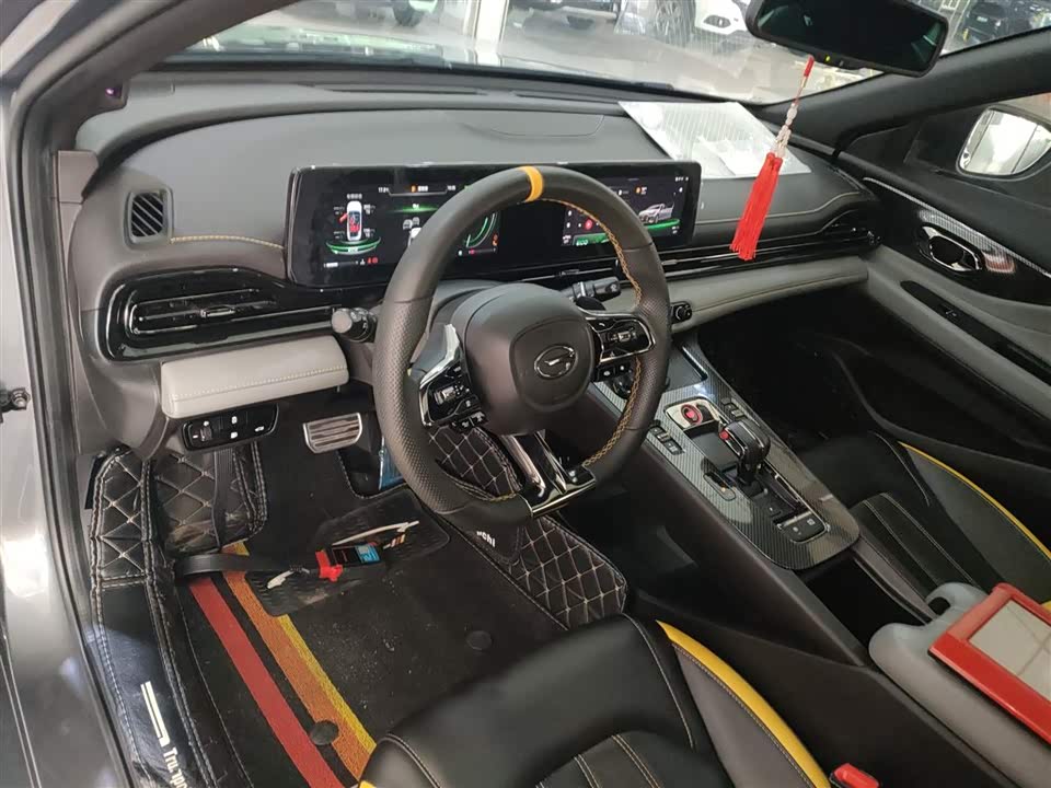 Trumpchi Shadow Leopard