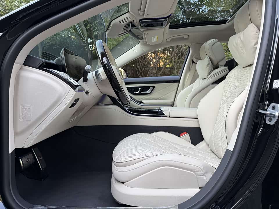 Mercedes-Benz Maybach S-class