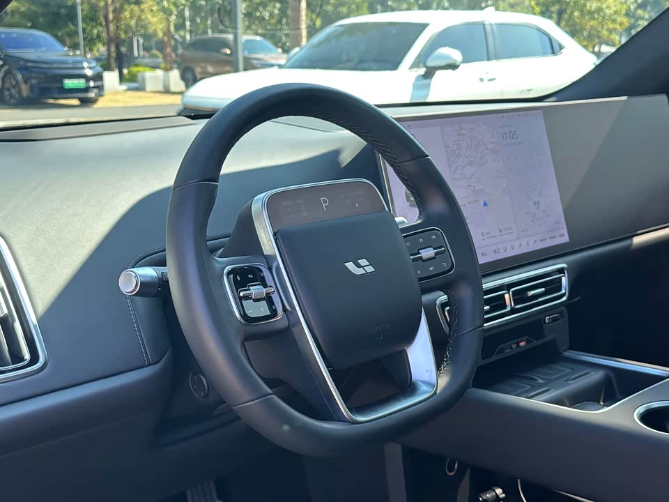 Li Auto Ideal L6