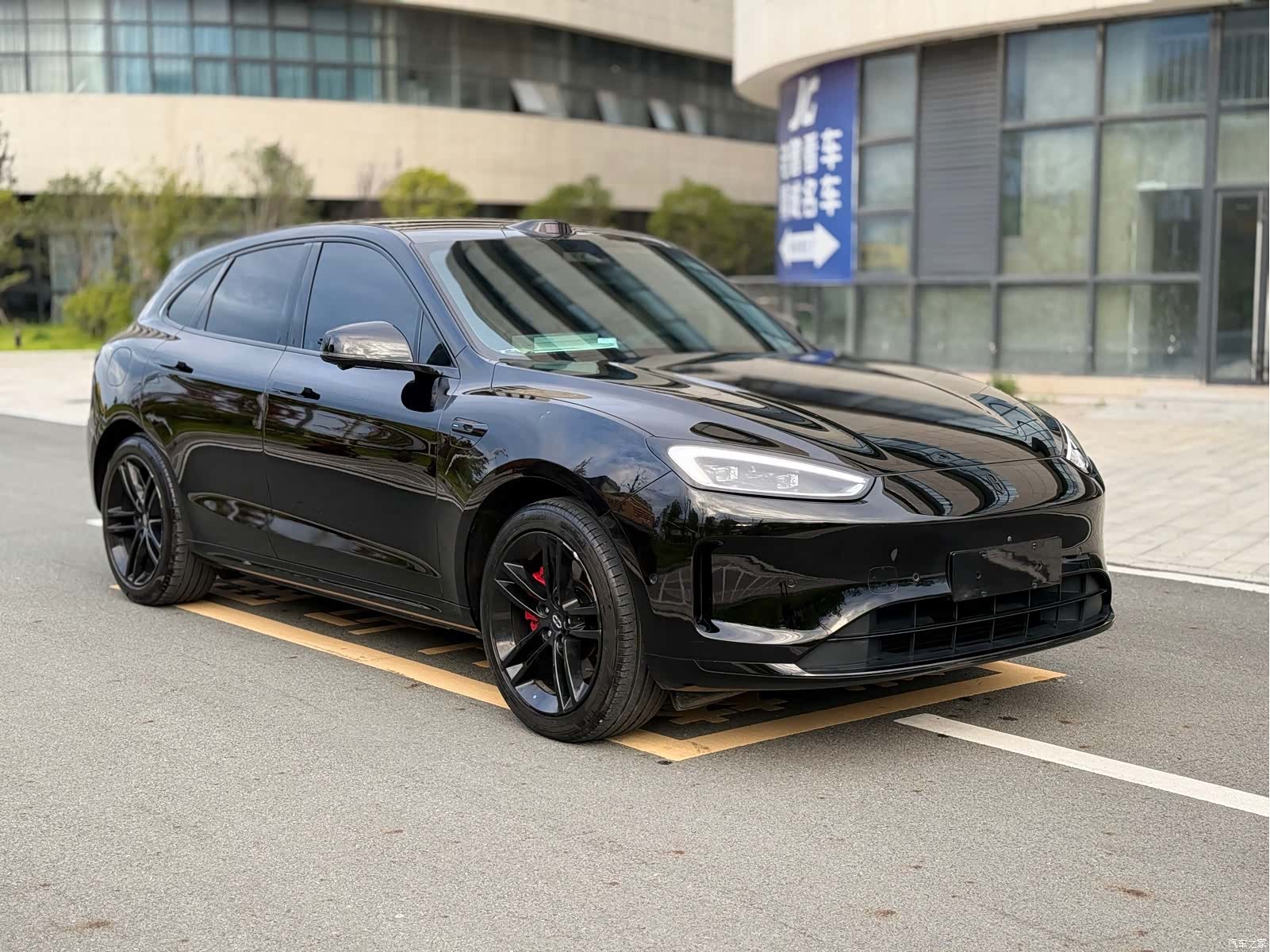 AITO M5, 2025 3