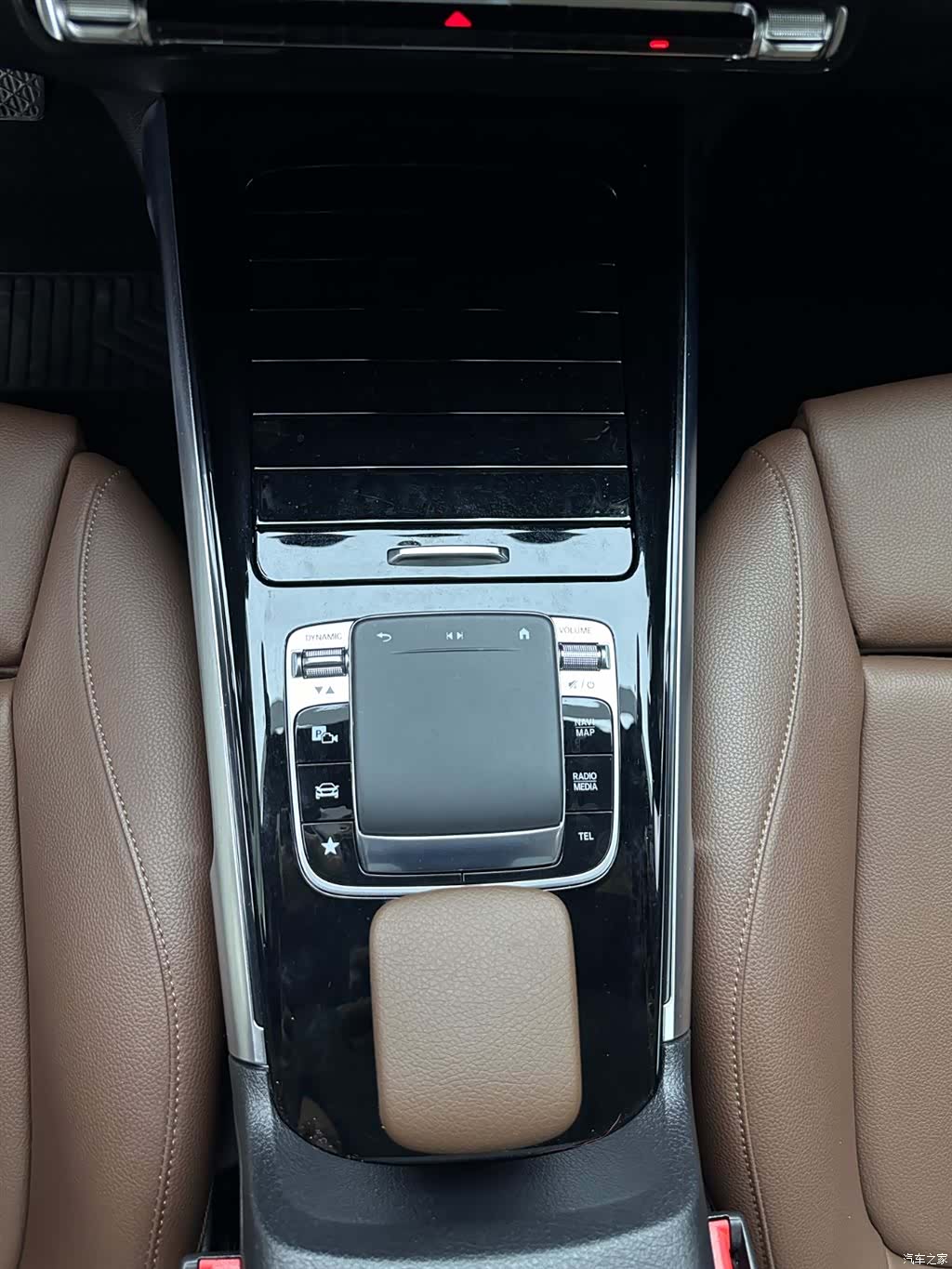Mercedes-Benz GLB, 2020 12