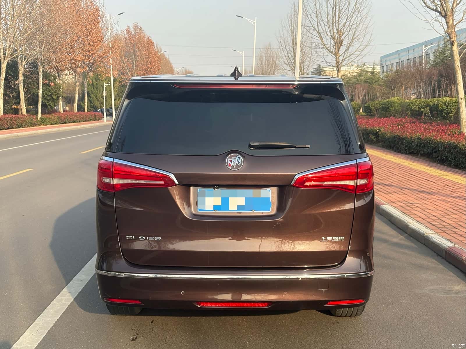 Buick GL8, 2018 3
