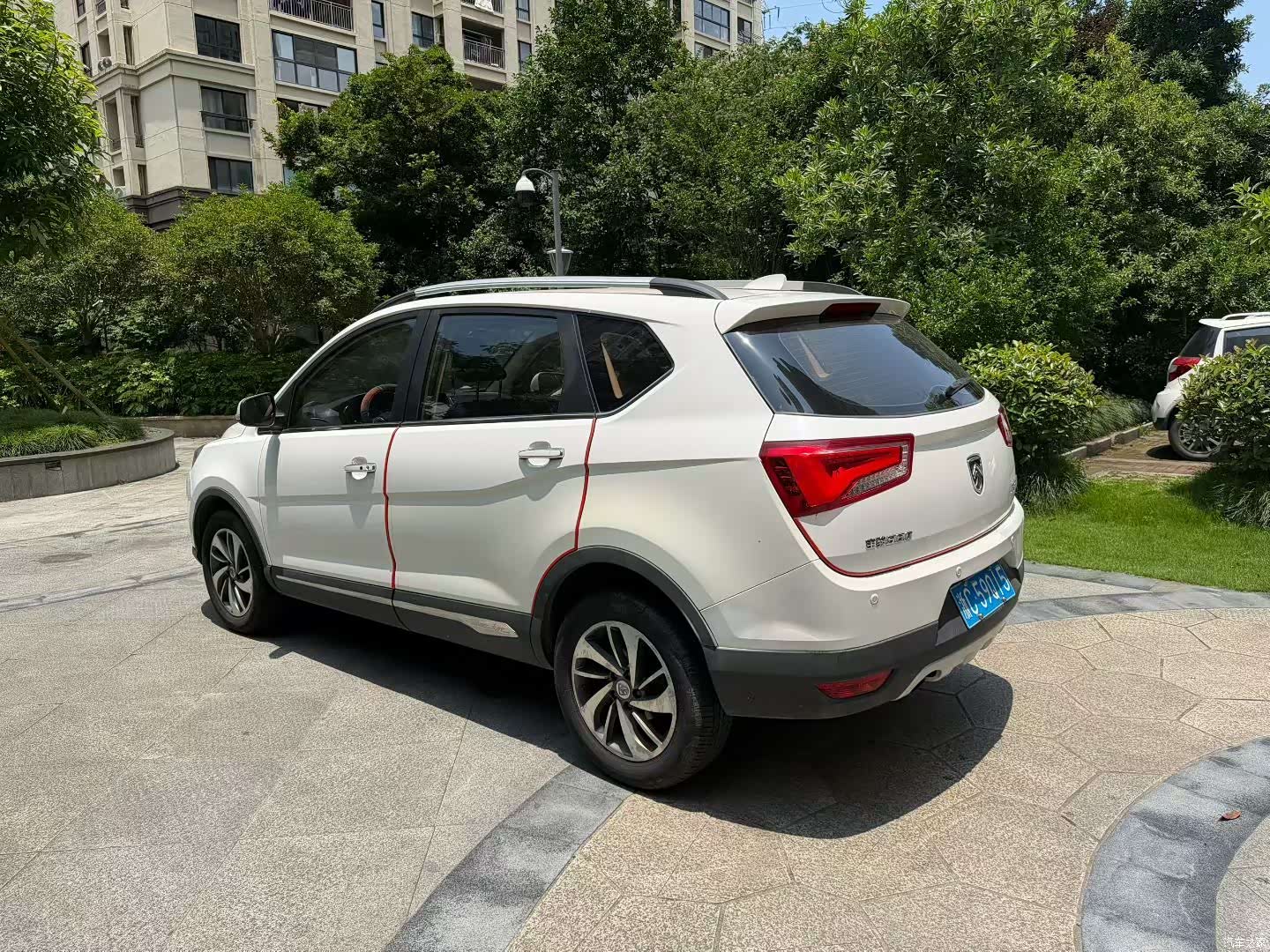 Wuling 560, 2017 7