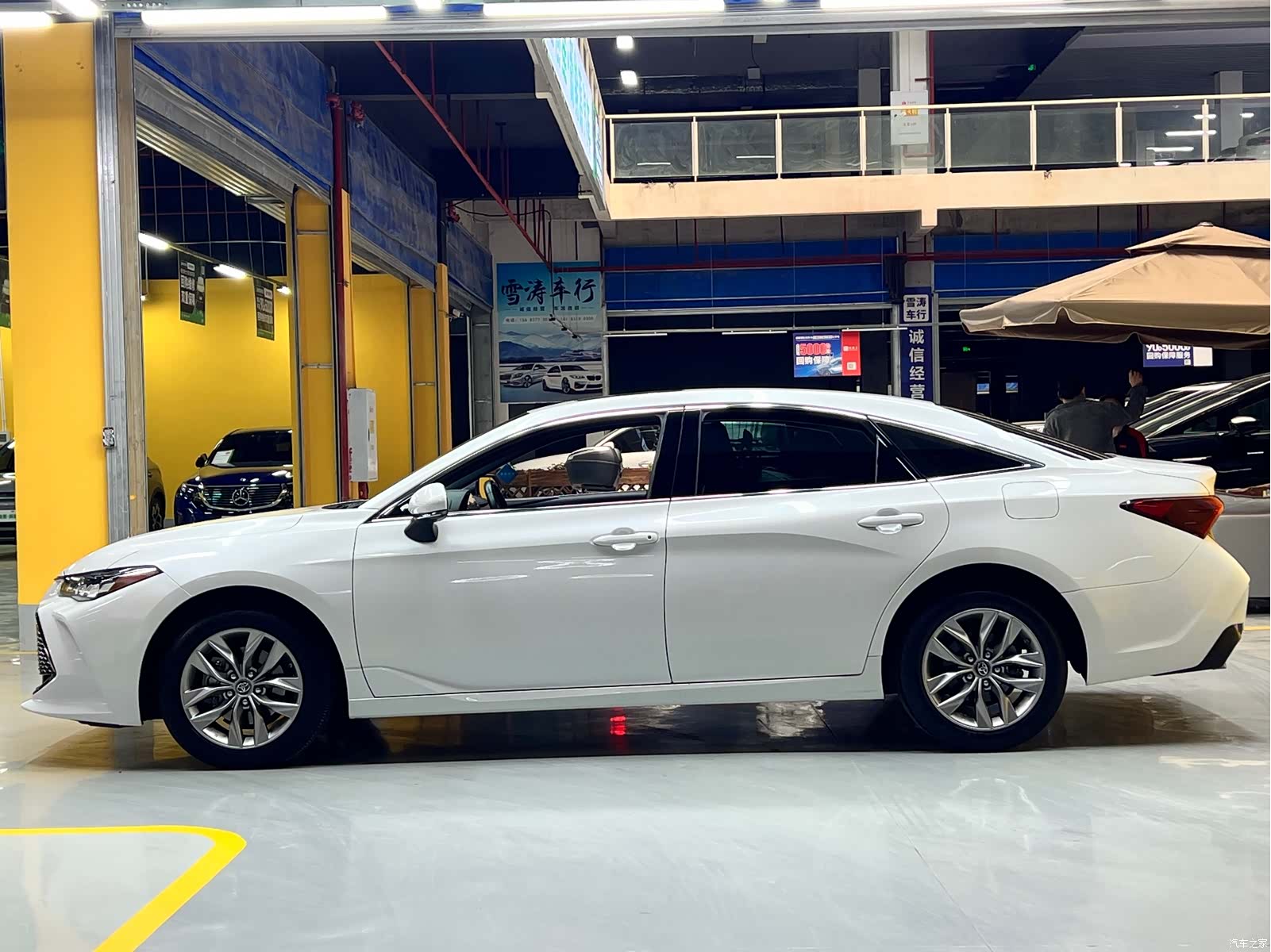 Toyota Avalon, 2022 4