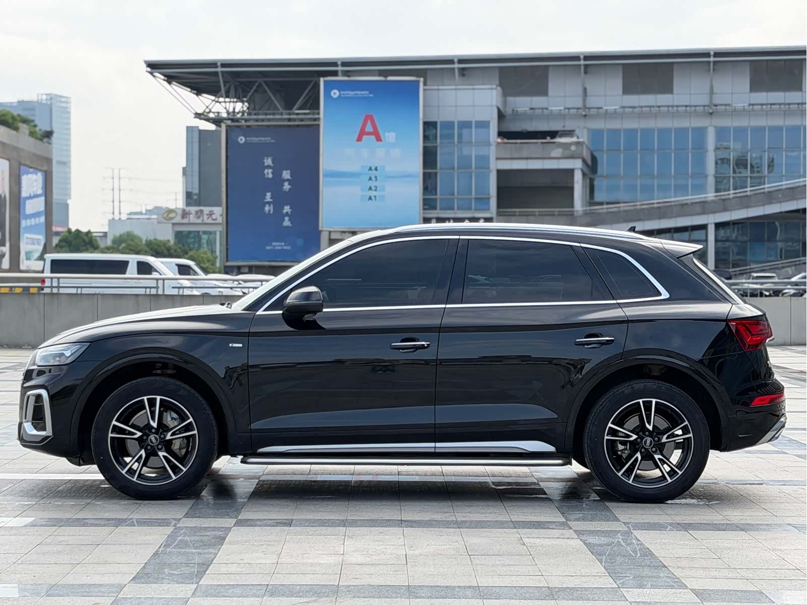 Audi Q5L, 2022 8