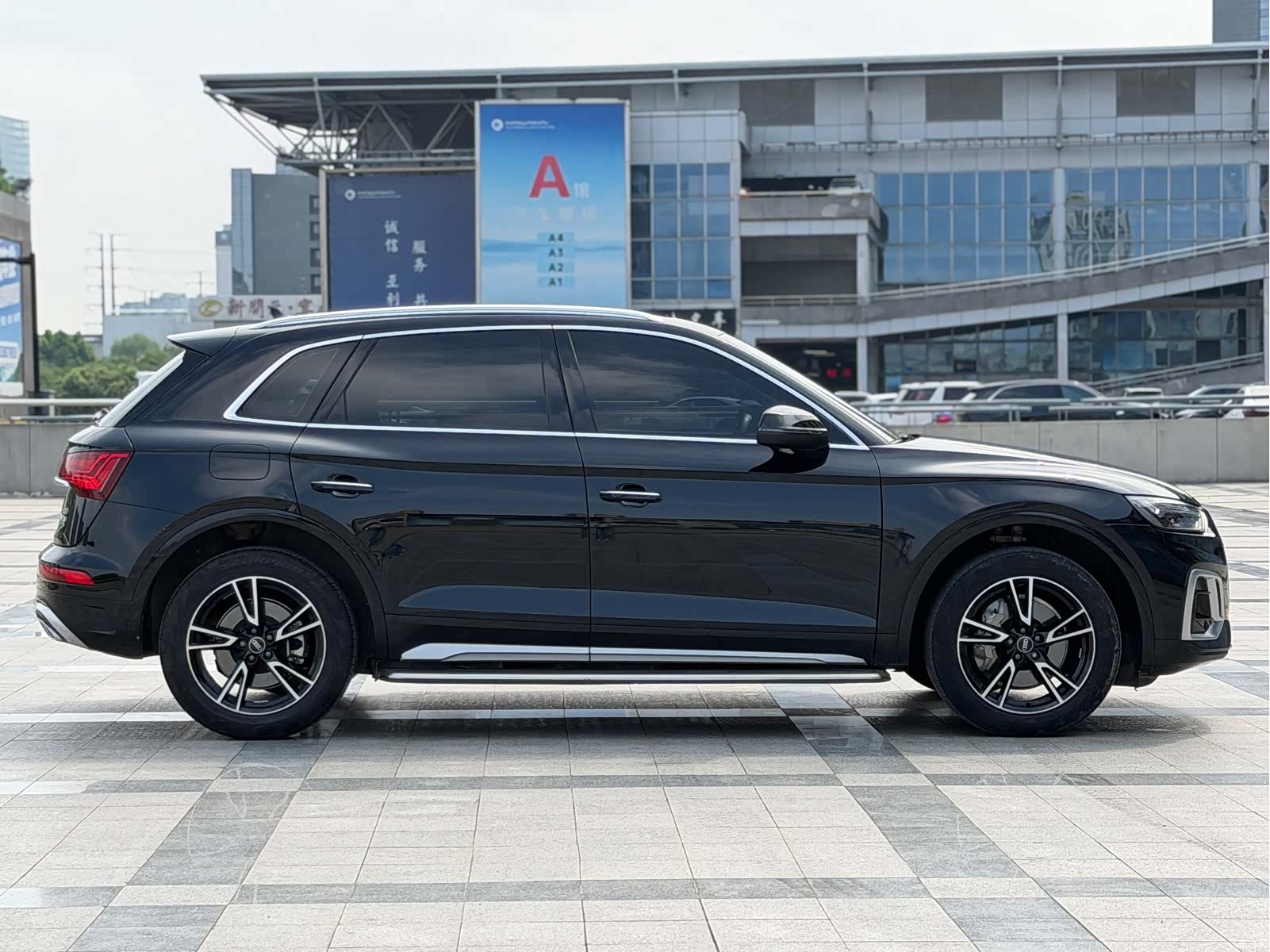 Audi Q5L, 2022 7
