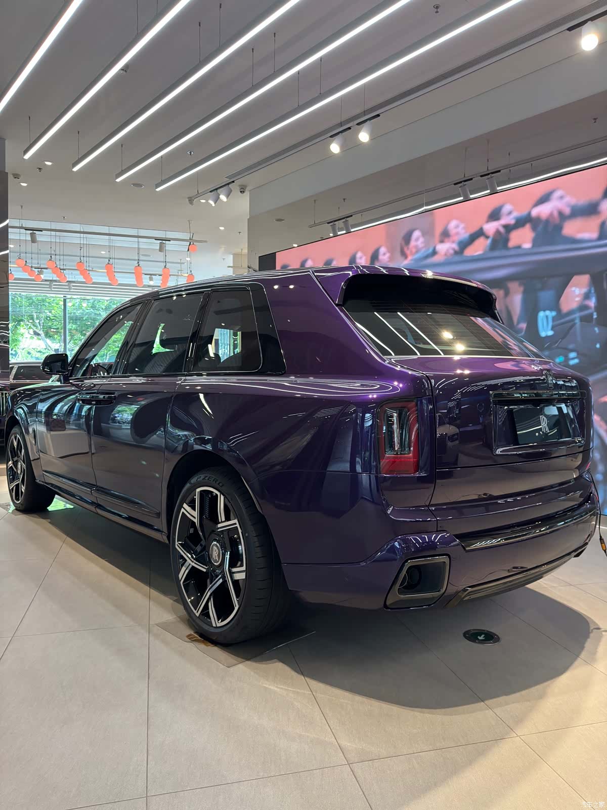 Rolls-Royce Cullinan, 2026 11