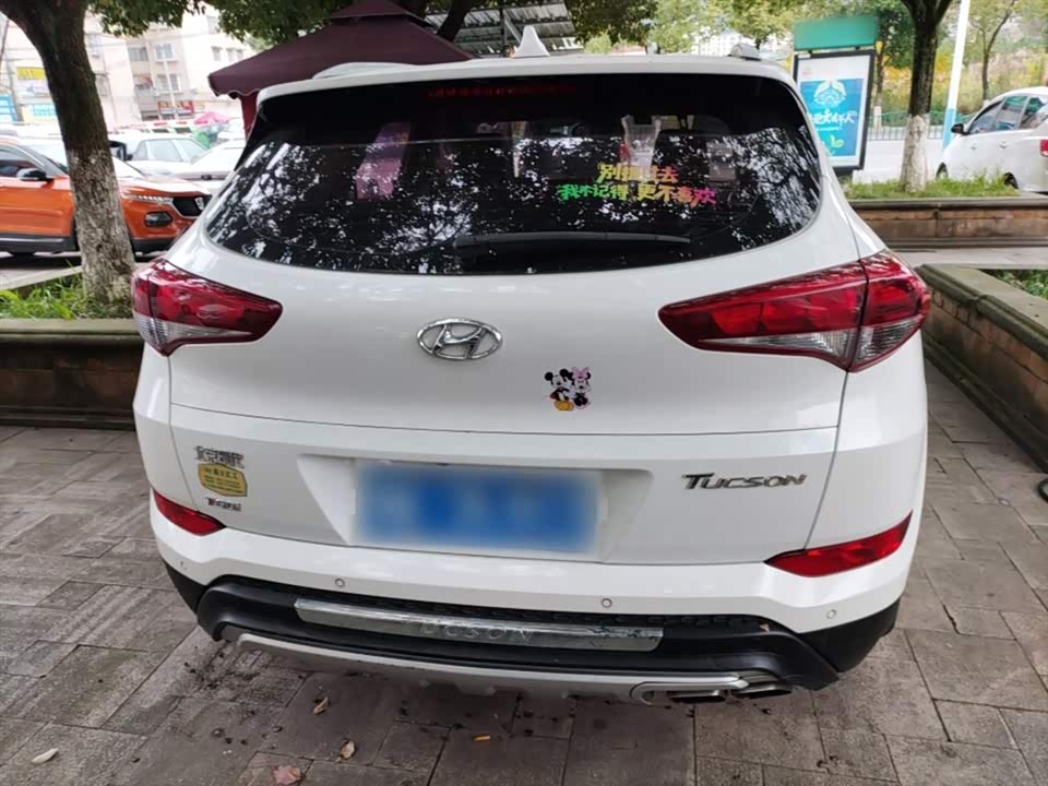 Hyundai Tucson