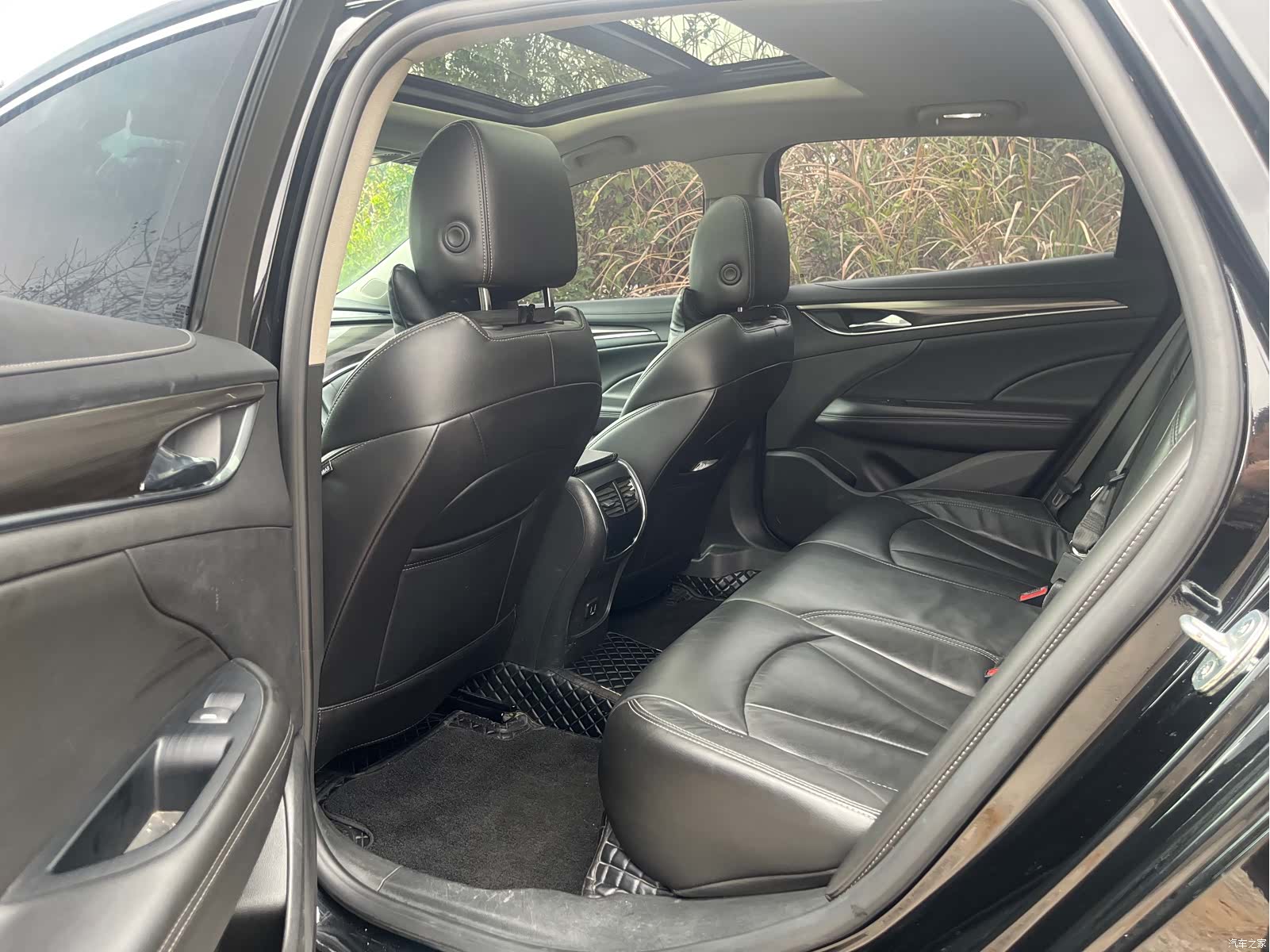 Buick LaCrosse, 2022 10