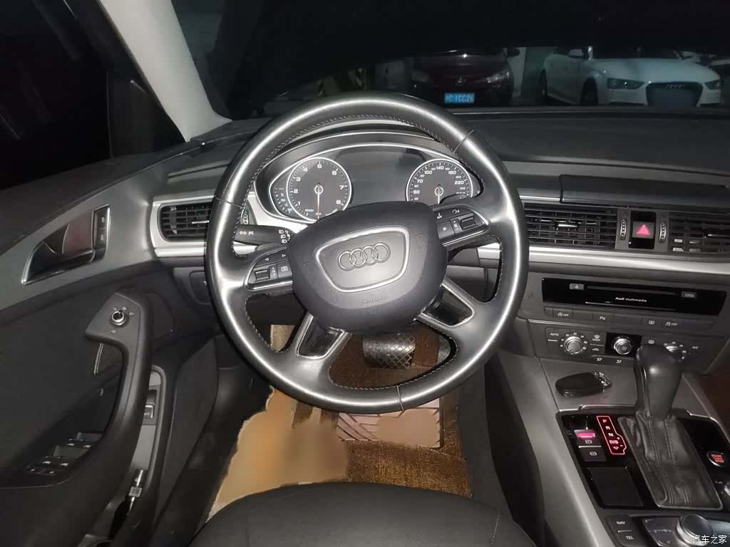 Audi A6L, 2018 3