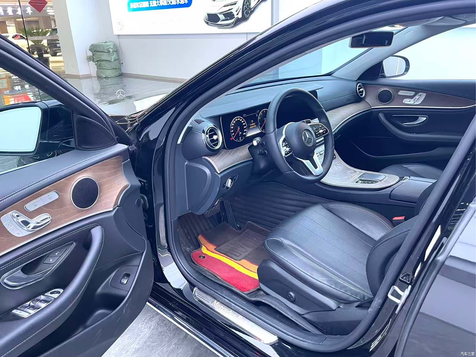 Mercedes-Benz E-Class, 2019 4