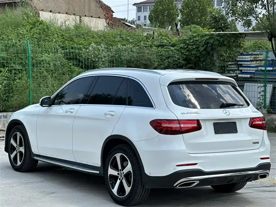 Mercedes-Benz GLC Mercedes-Benz GLC
