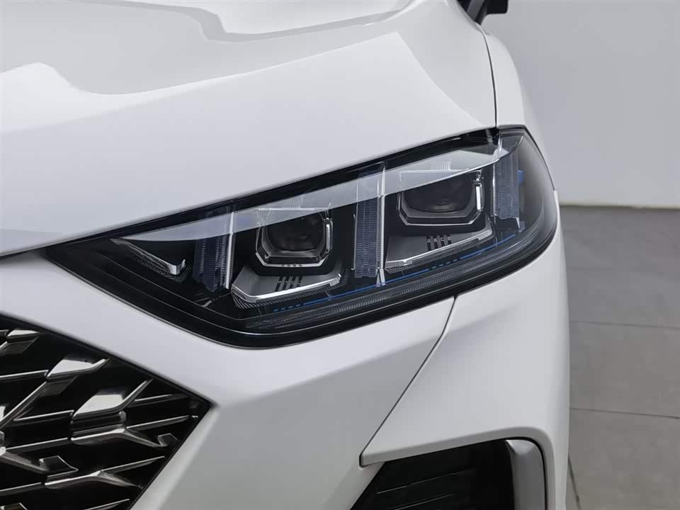 Weipai Latte DHT-PHEV