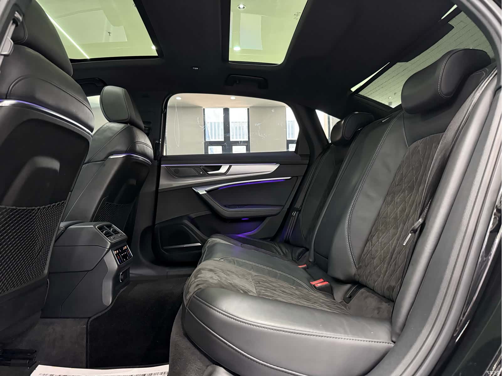 Audi A6L, 2021 12