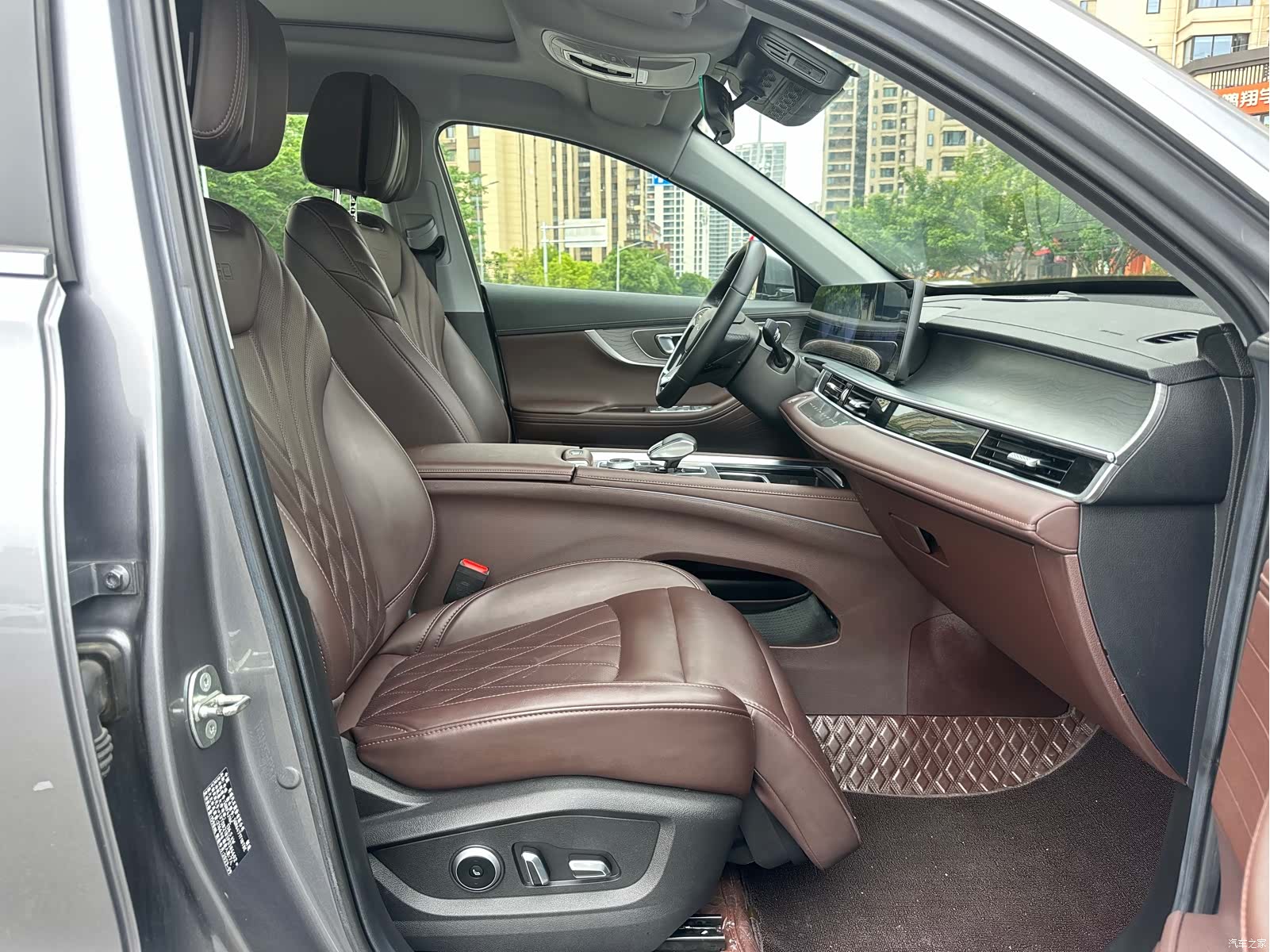 Chery Tiggo 8, 2023 11