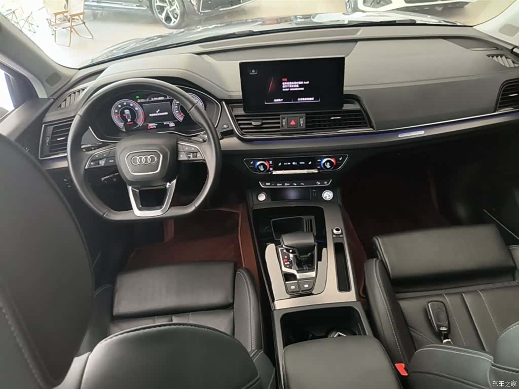 Audi Q5L, 2022 10