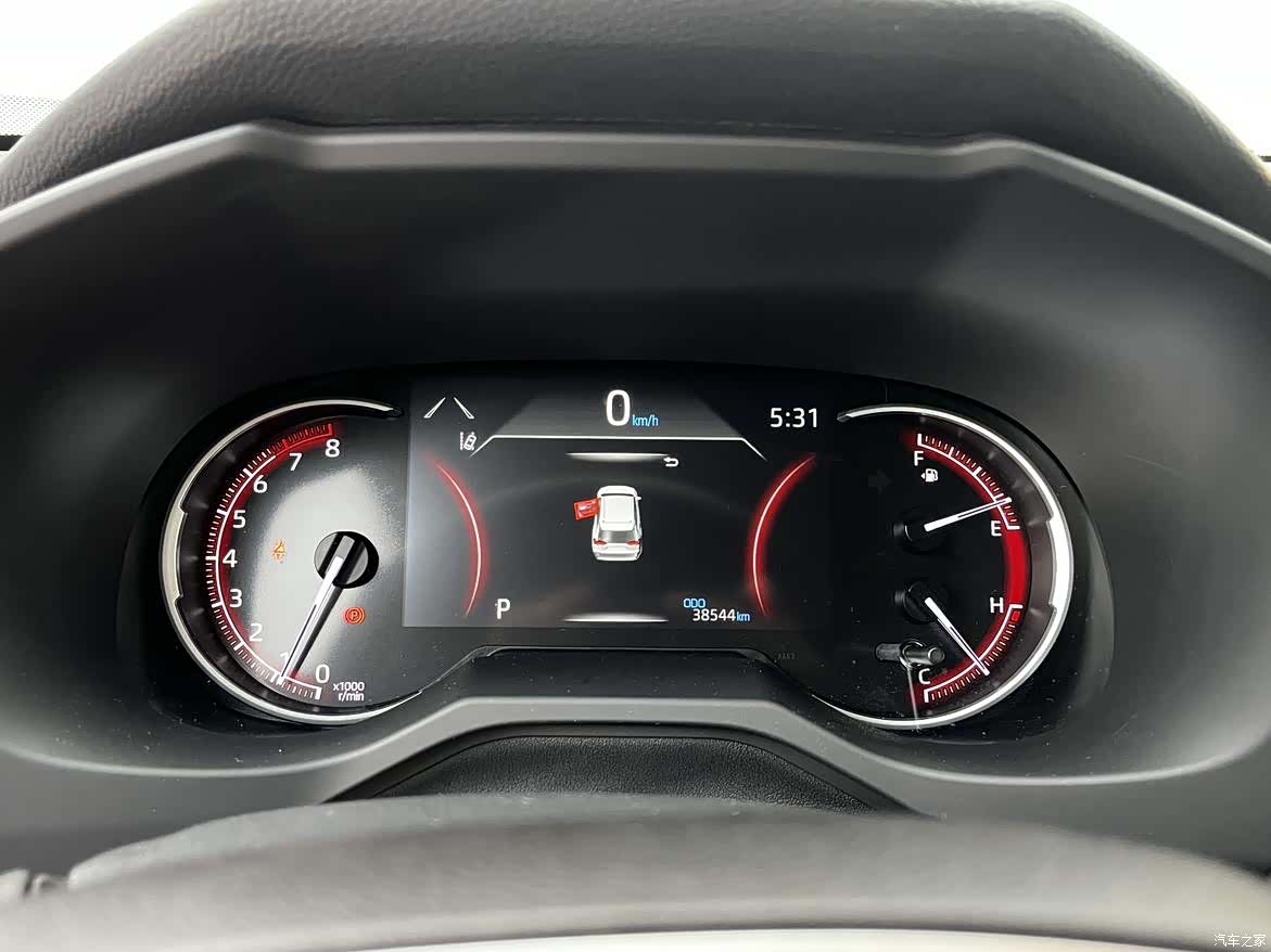 Toyota RAV4, 2022 18