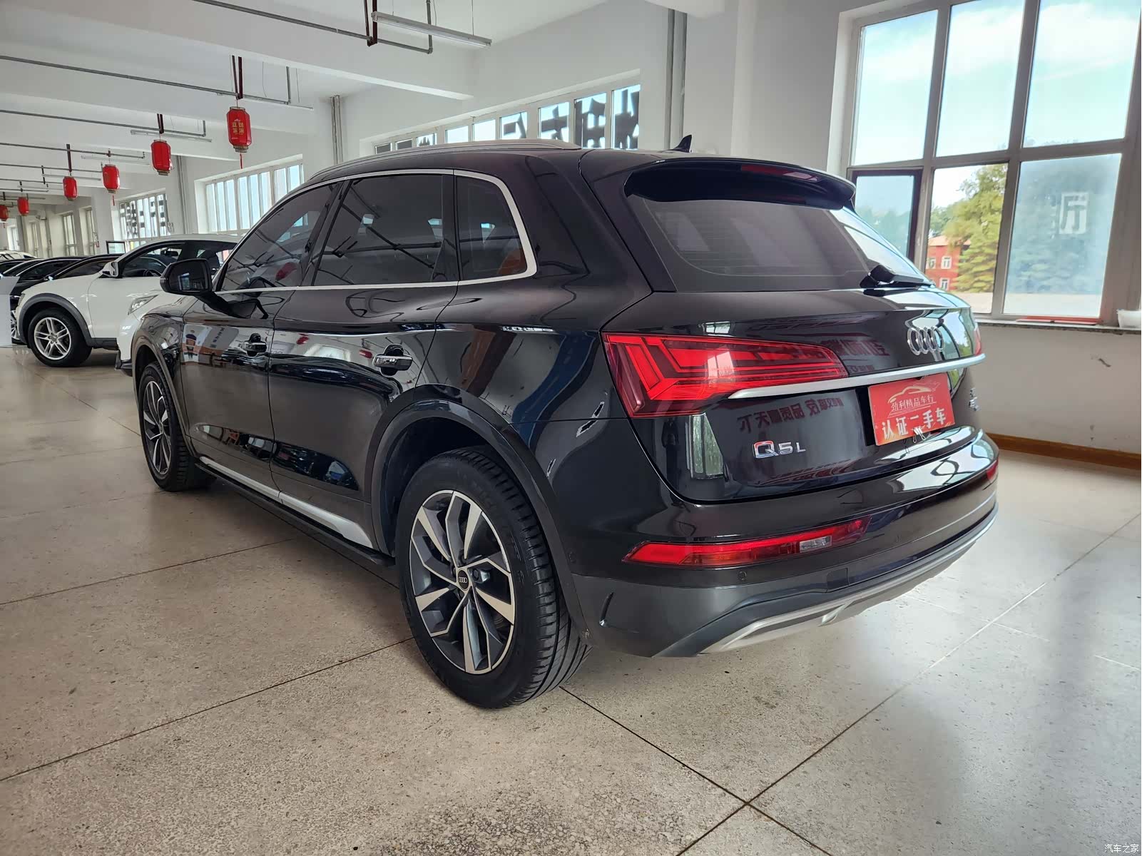 Audi Q5L, 2022 4