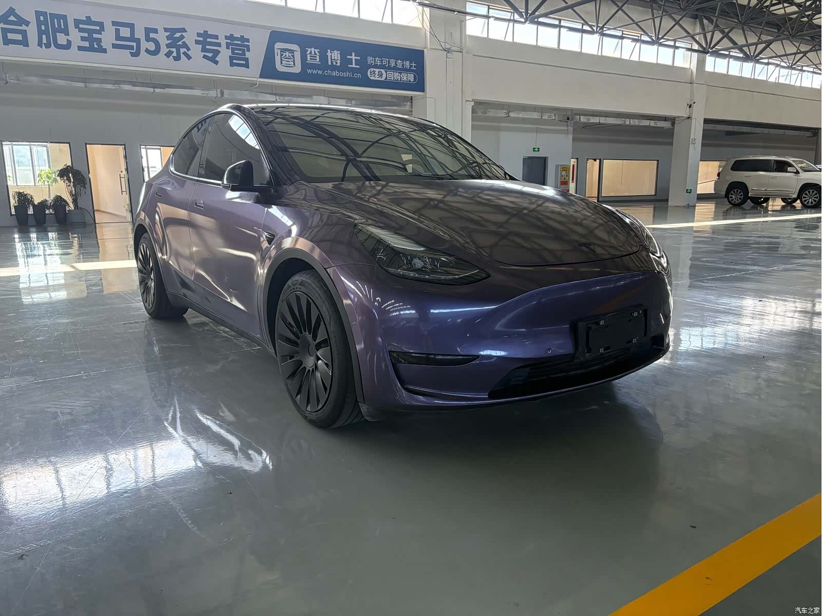 Tesla Model Y, 2022 3
