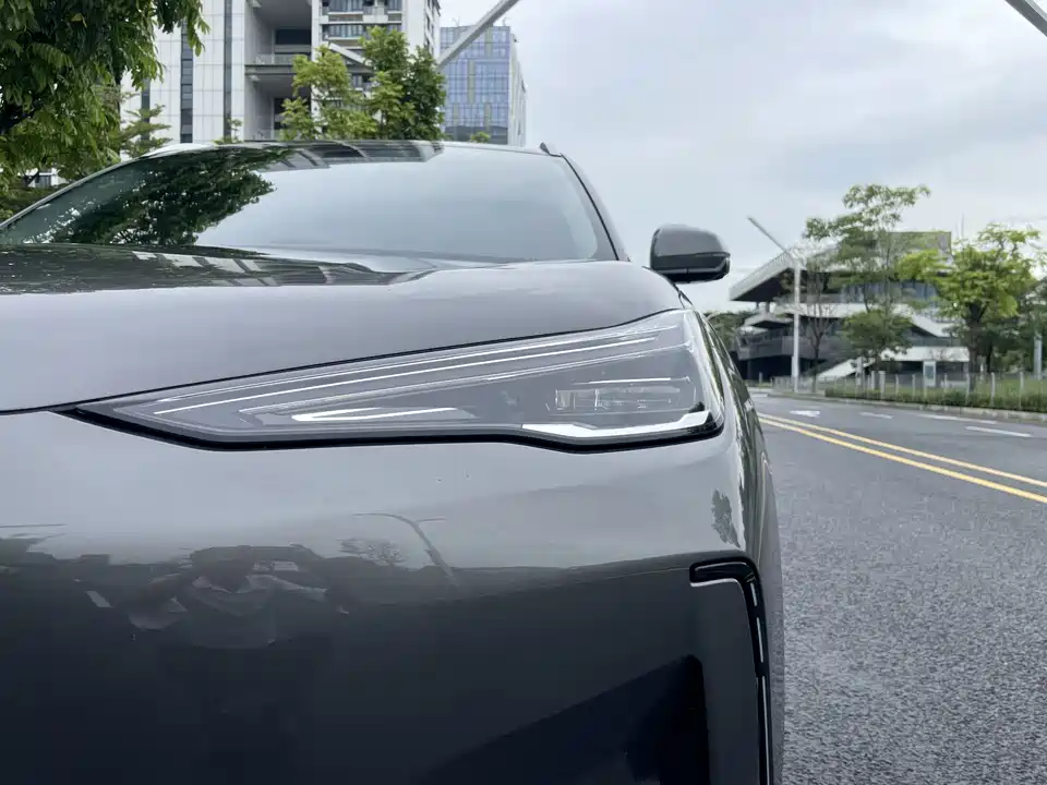 Geely Galaxy Galaxy E5