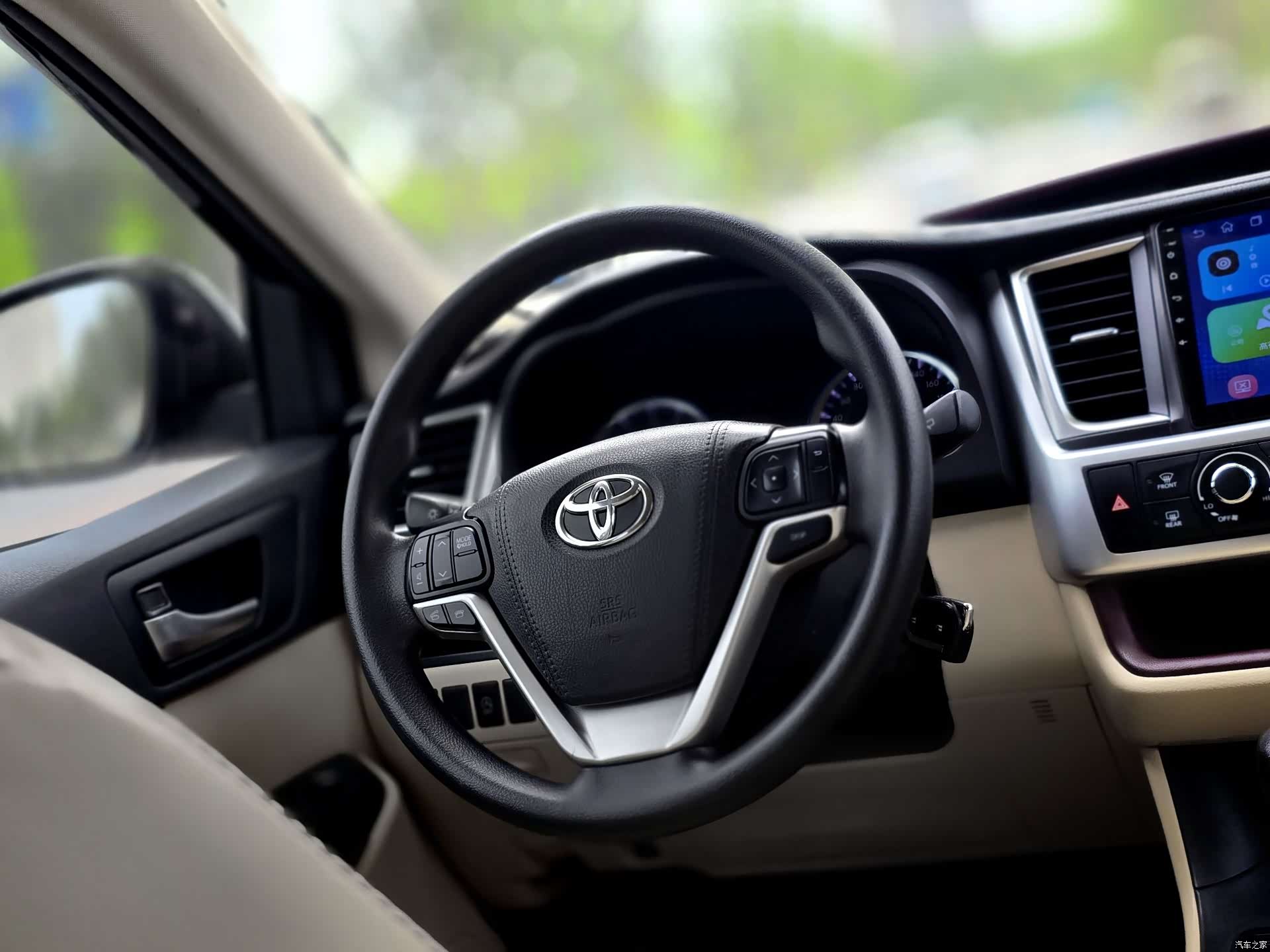 Toyota Highlander, 2015 10