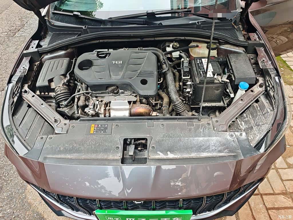 MG MG5, 2025 16