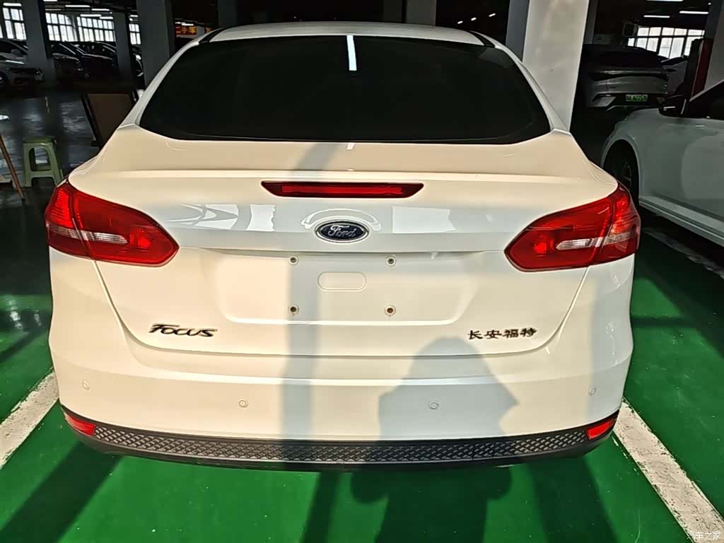 Ford Focus, 2015 6
