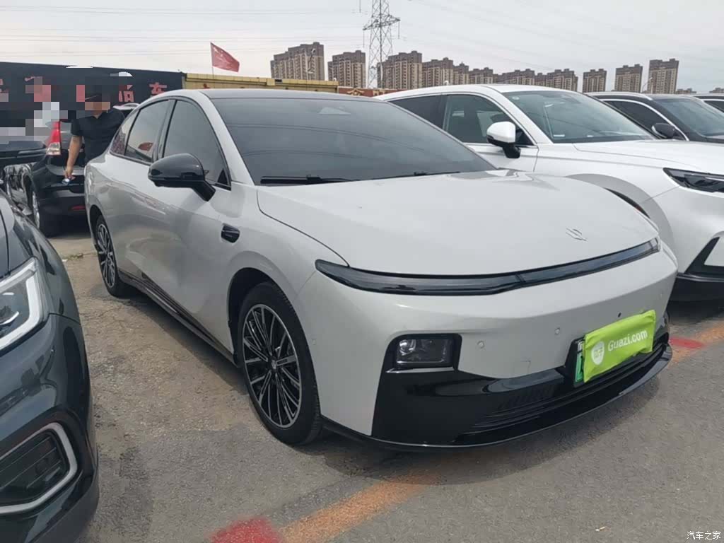 Leapmotor B01, 2025 4