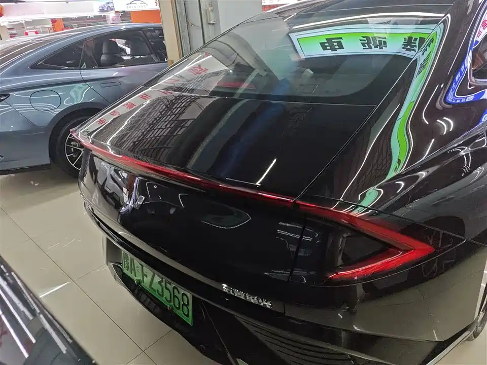 Wuling Wuling Starlight