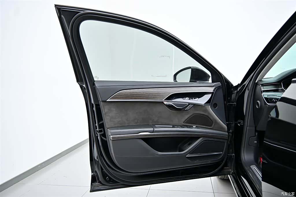 Audi A8L, 2020 20