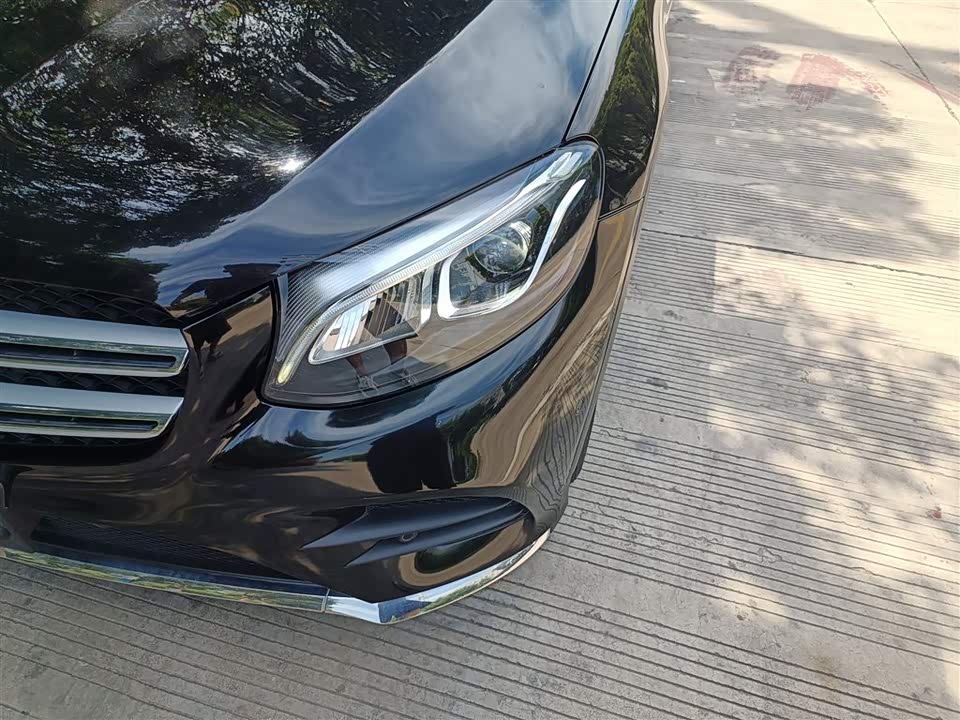 Mercedes-Benz GLC Mercedes-Benz GLC