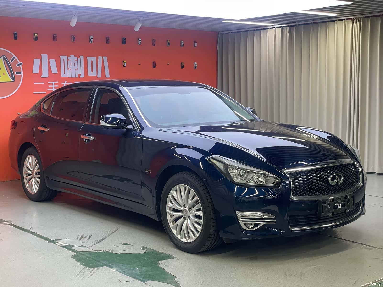 Infiniti Q70, 2020 3