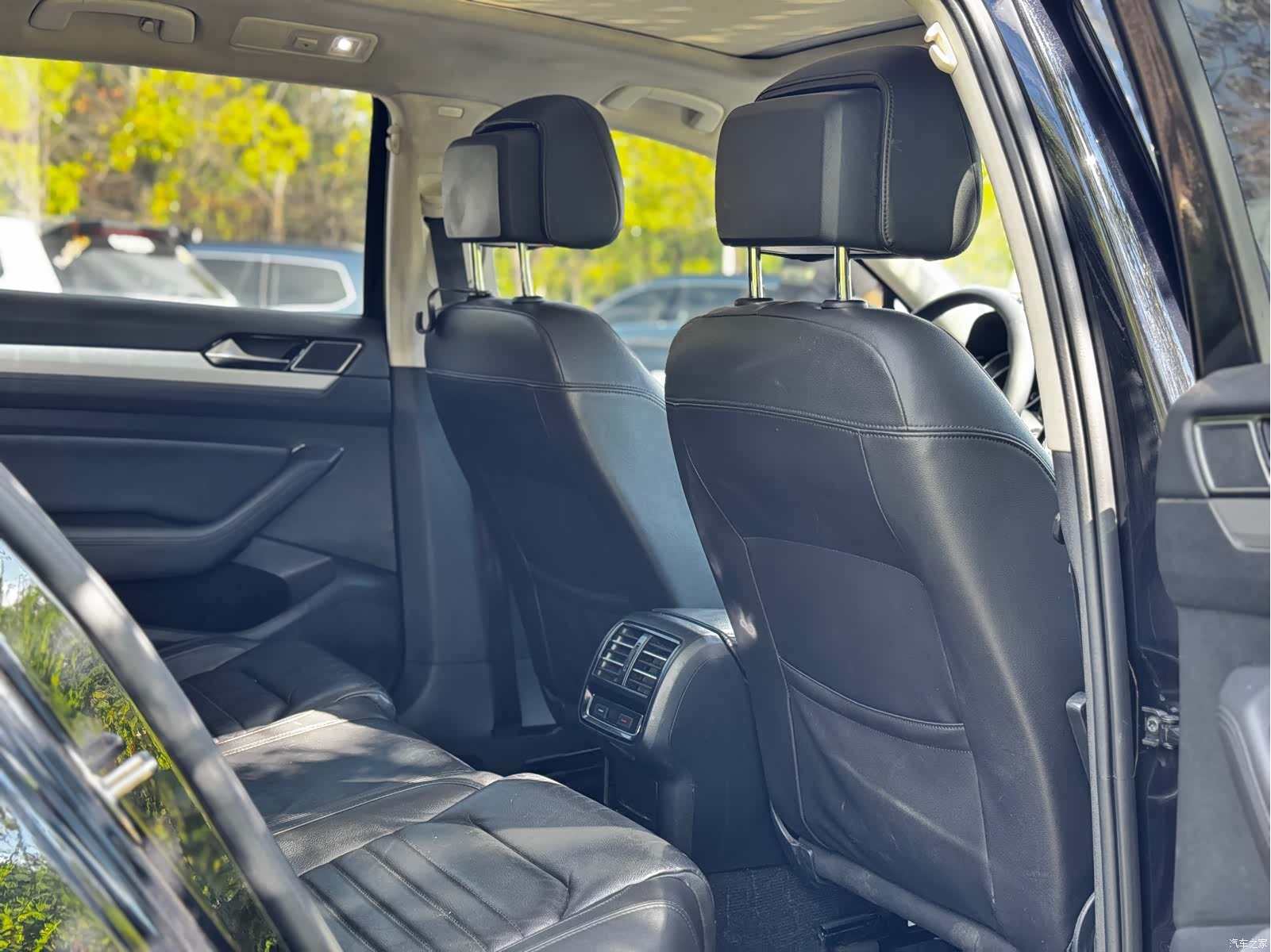 Volkswagen Variant, 2019 13