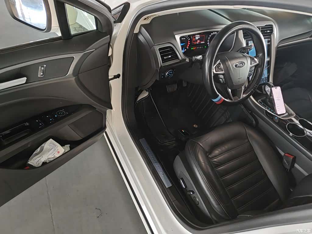 Ford Mondeo, 2016 16