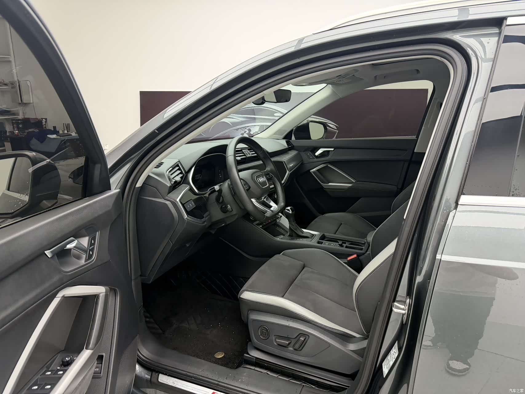 Audi Q3, 2023 7
