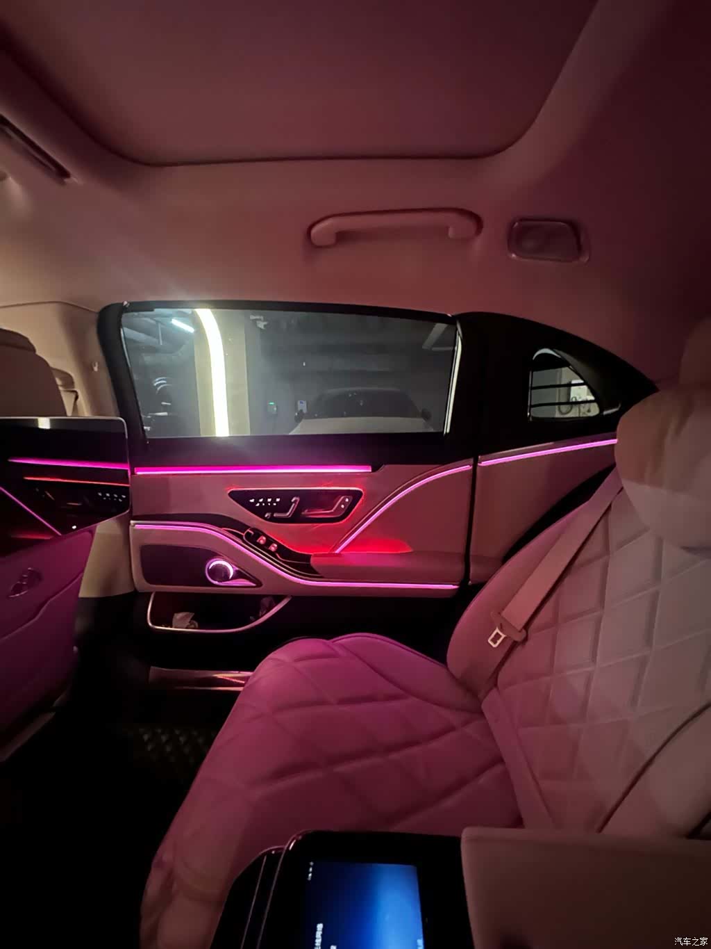 Maybach S-Class, 2023 10