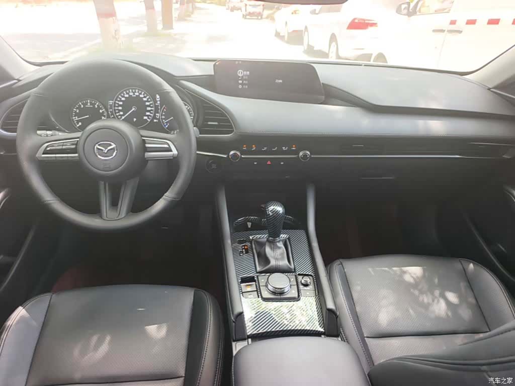 Mazda Mazda3, 2024 6