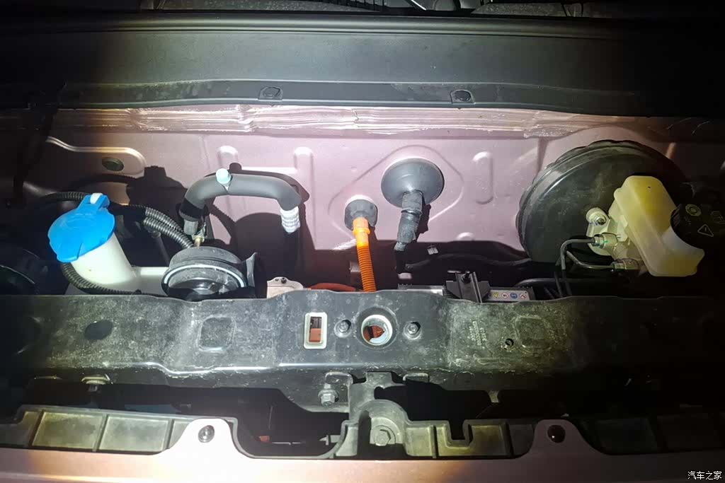 Geely Panda, 2025 10