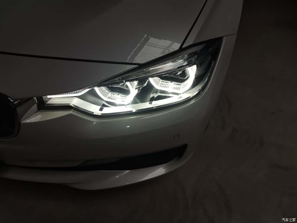 BMW 3 Series, 2017 24