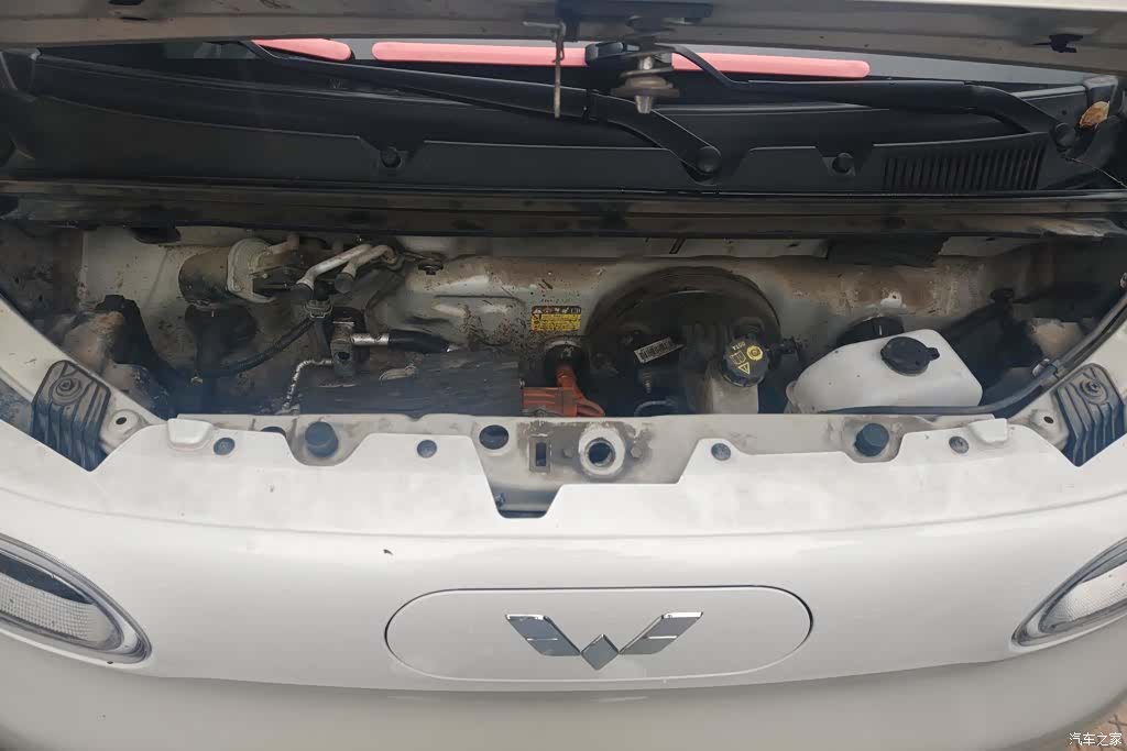 Wuling MINIEV, 2024 10