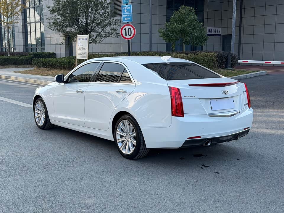 Cadillac ATS-L