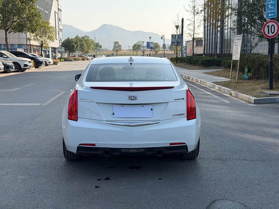 Cadillac ATS-L