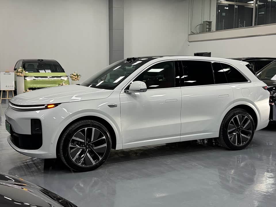 Li Auto Ideal L6