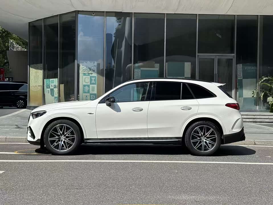 Mercedes-Benz GLC AMG