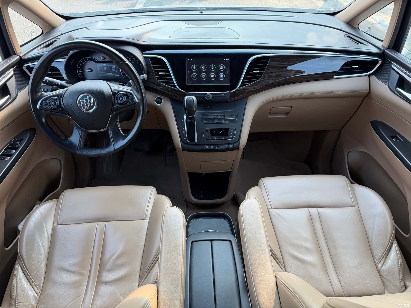 Buick GL8, 2019 8