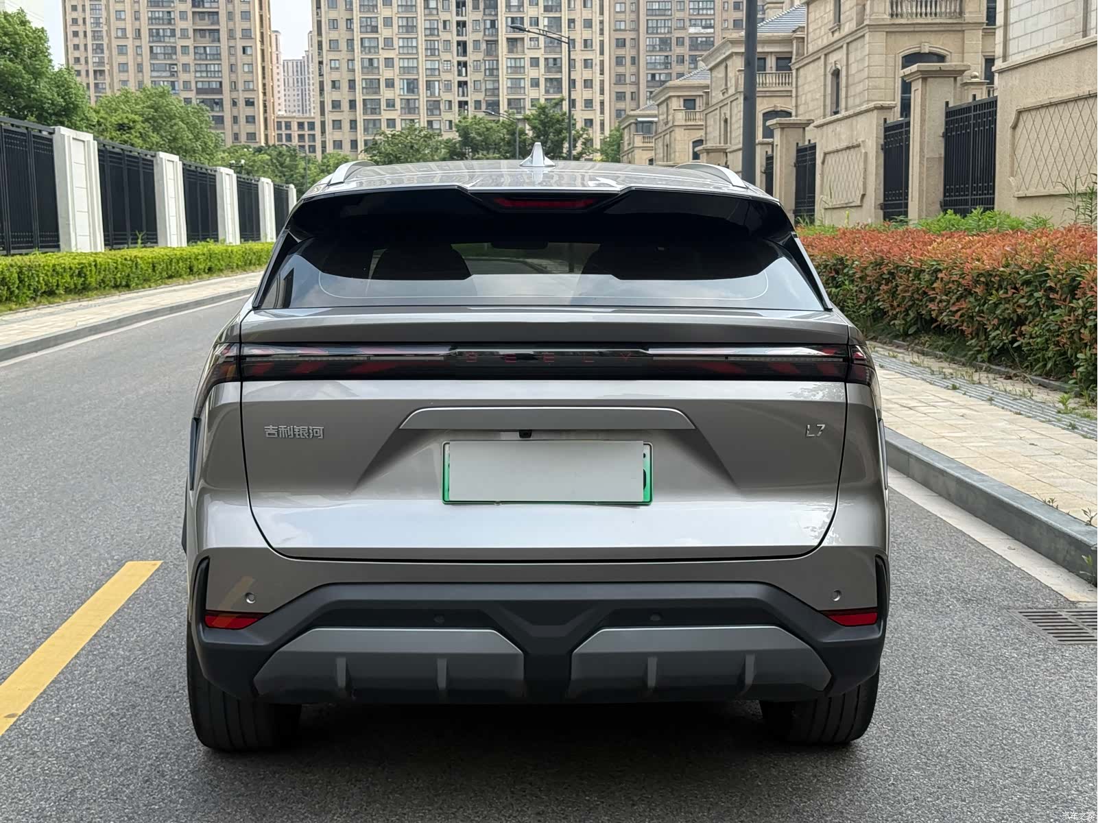 Geely Galaxy L7, 2024 все фото