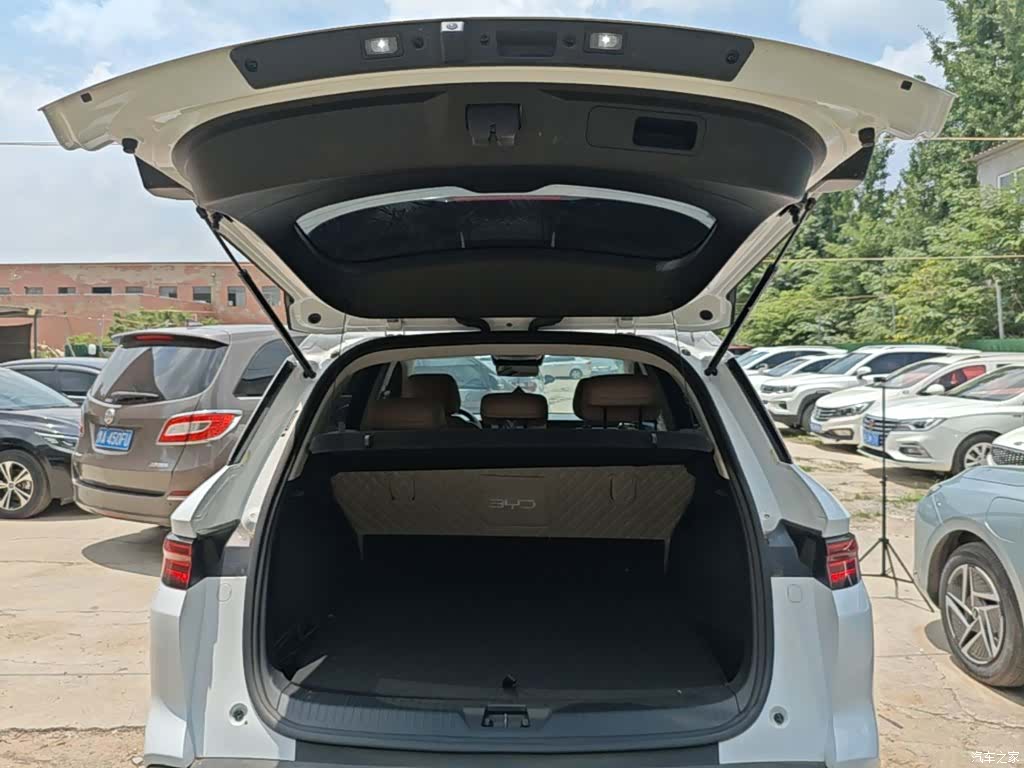 BYD Song, 2025 19