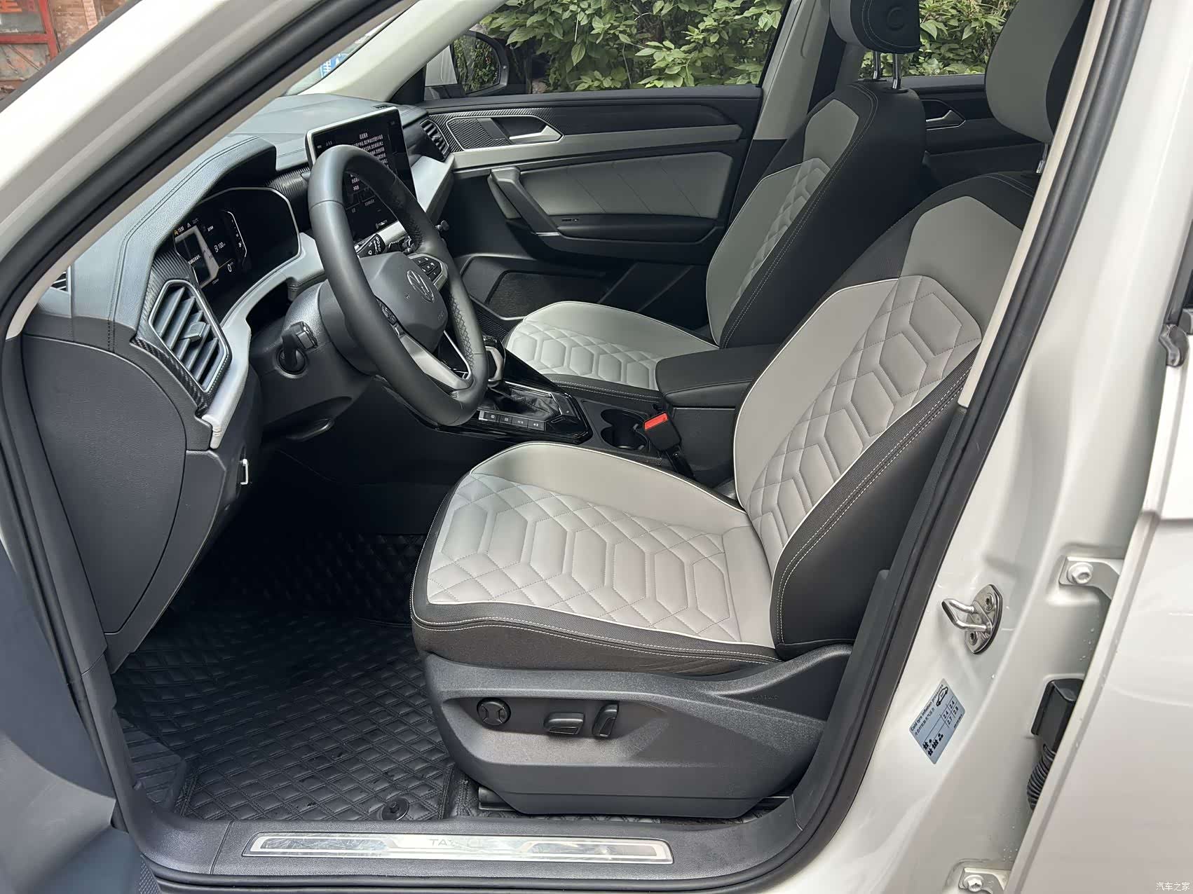 Volkswagen Tayron, 2023 13