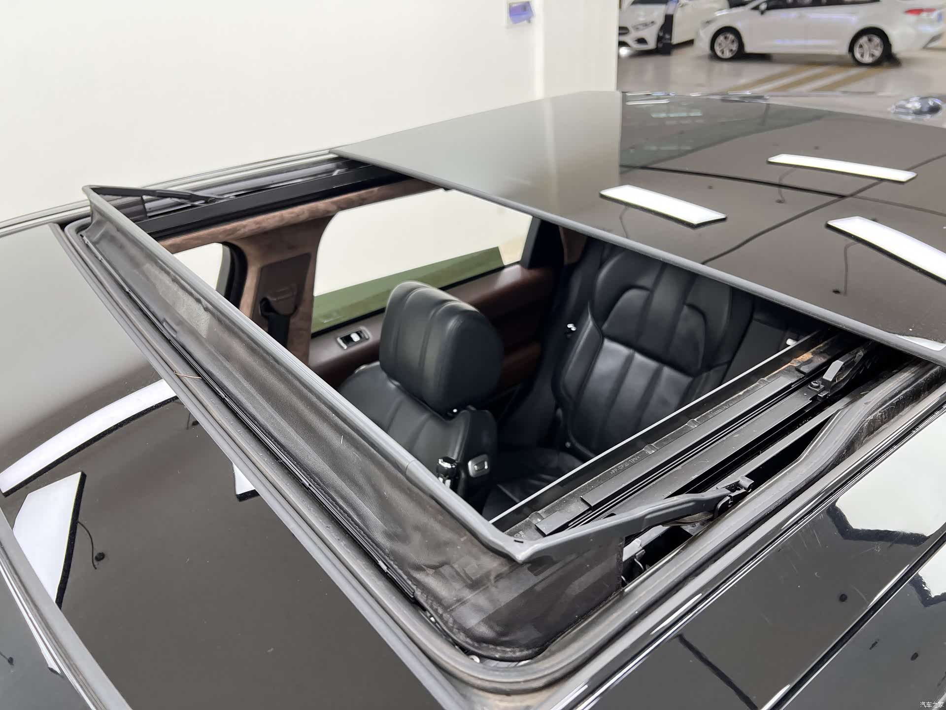 Land Rover Range Rover, 2014 33